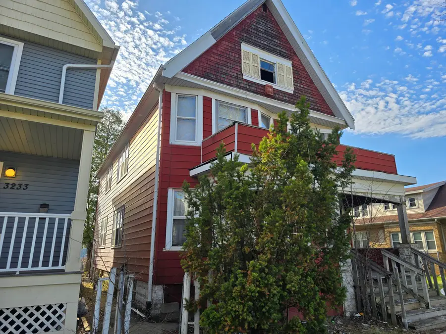 3237 N 26th St, Milwaukee, WI 53206 - #2