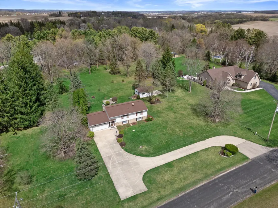 W750 Miramar Rd, East Troy, WI 53120 - #2