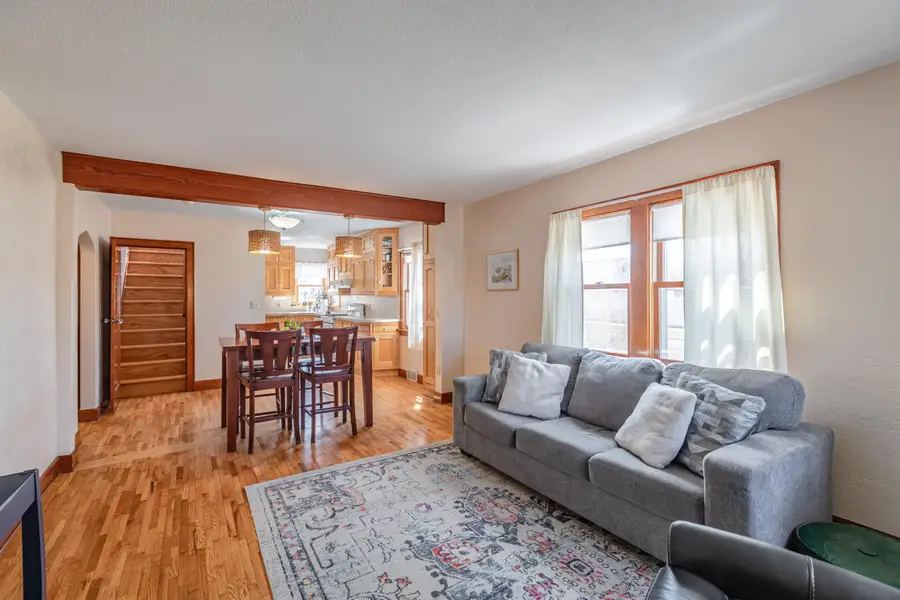 2302 Market St, La Crosse, WI 54601 - #2