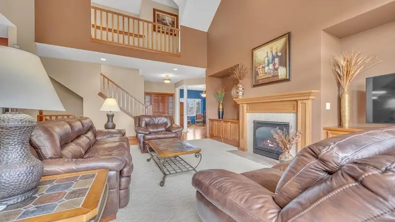 255 Fairway Meadows Ln, Sheboygan Falls, WI 53085 - #3