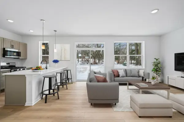 1589 Meadowview Ct, Whitewater, WI 53190