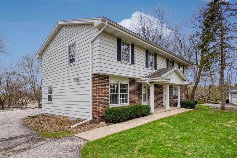 560-570 Meadow Ct, Brookfield, WI 53045 - #3