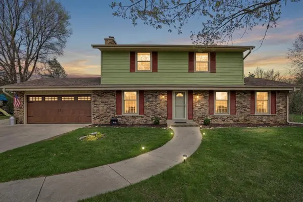 W310S9014 Cherokee Pass, Mukwonago, WI 53149