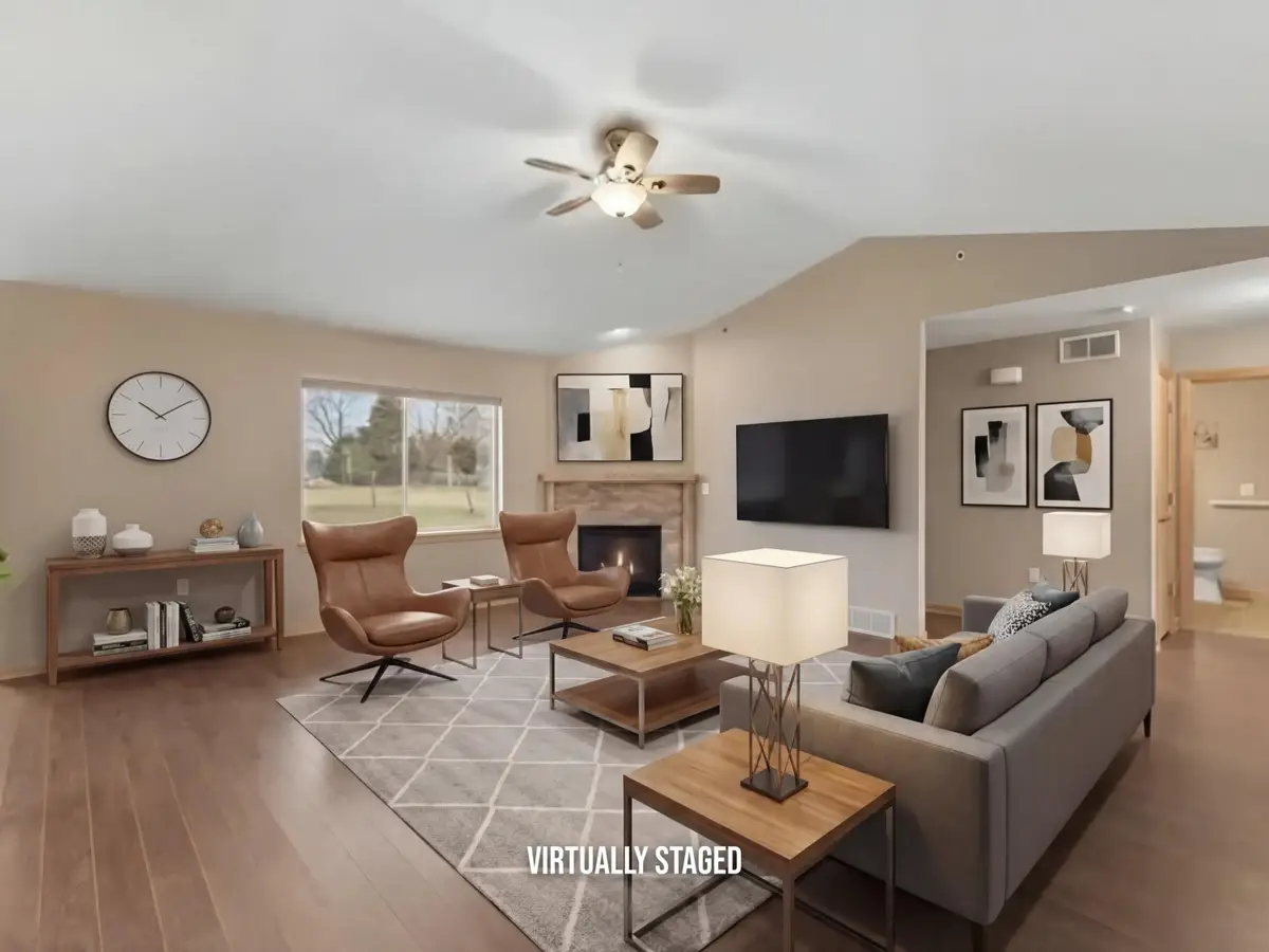 207 Tower Dr, Sheboygan Falls, WI 53085 - #1