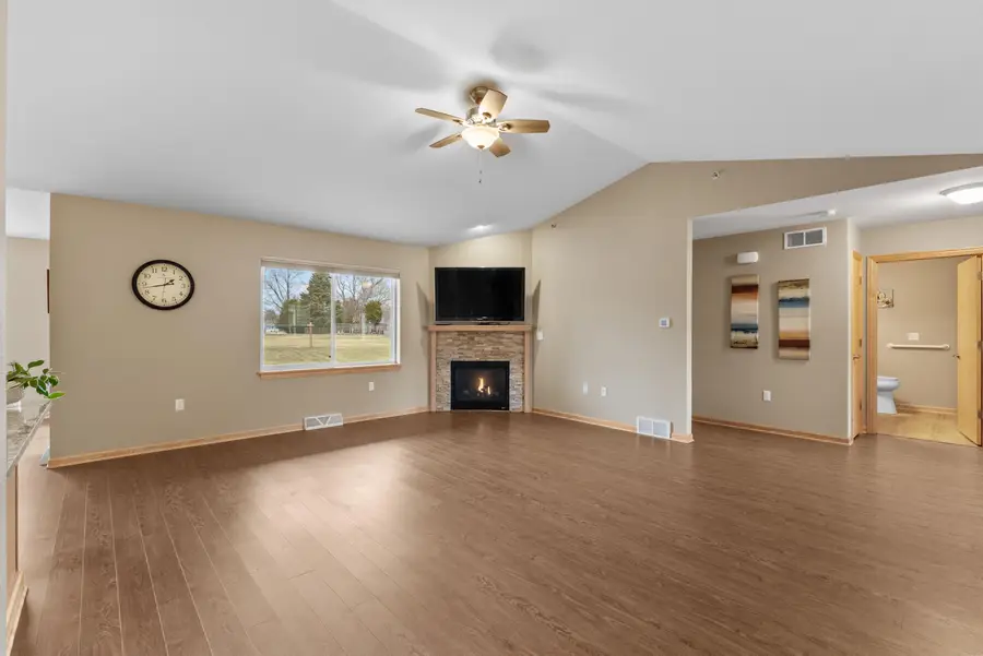 207 Tower Dr, Sheboygan Falls, WI 53085 - #2