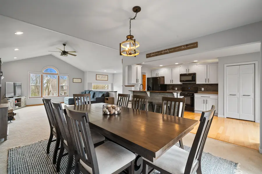 198 Lynne Dr, Twin Lakes, WI 53181 - #2