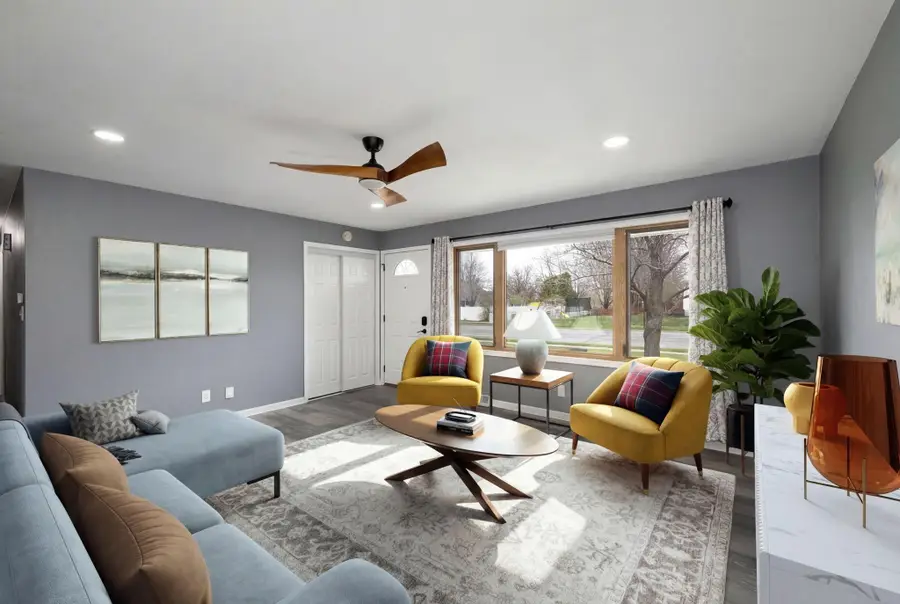 528 Riders Club Rd, Onalaska, WI 54650 - #3