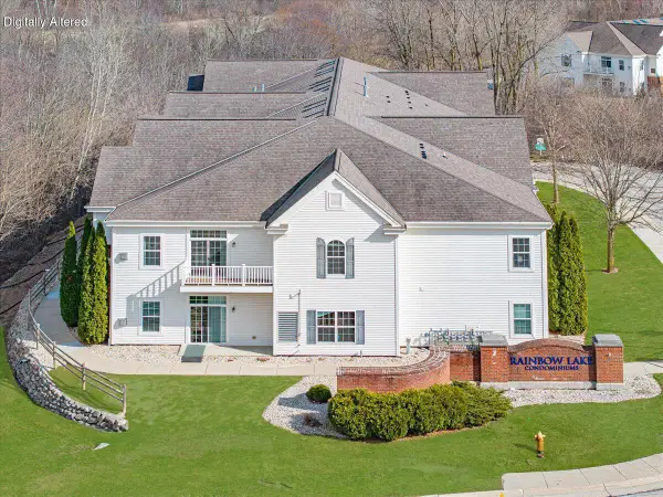 2135 Rainbow Lake Ln, West Bend, WI 53090