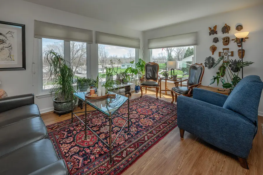 657 Brandt Ct, Pewaukee, WI 53072 - #2