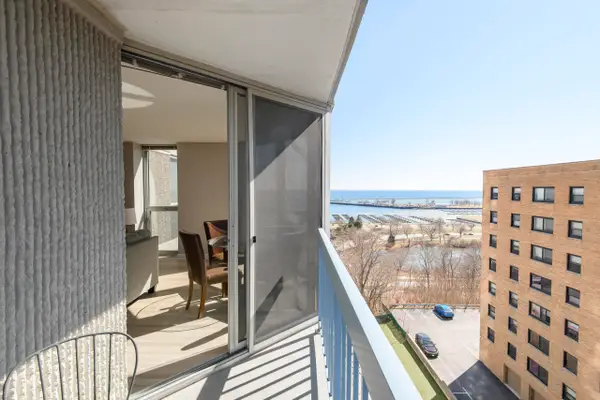 1660 N Prospect Ave, Milwaukee, WI 53202