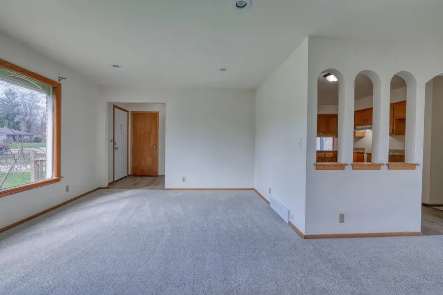 18620 Midland Pl, Brookfield, WI 53045 - #2