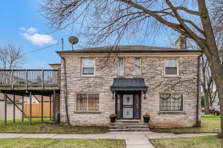 4525 W Auer Ave, Milwaukee, WI 53216 - #3