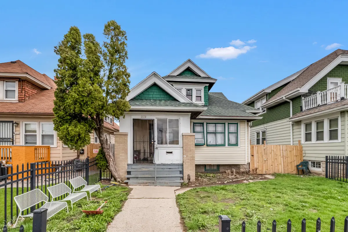 2654 N 57th St, Milwaukee, WI 53210 - #1
