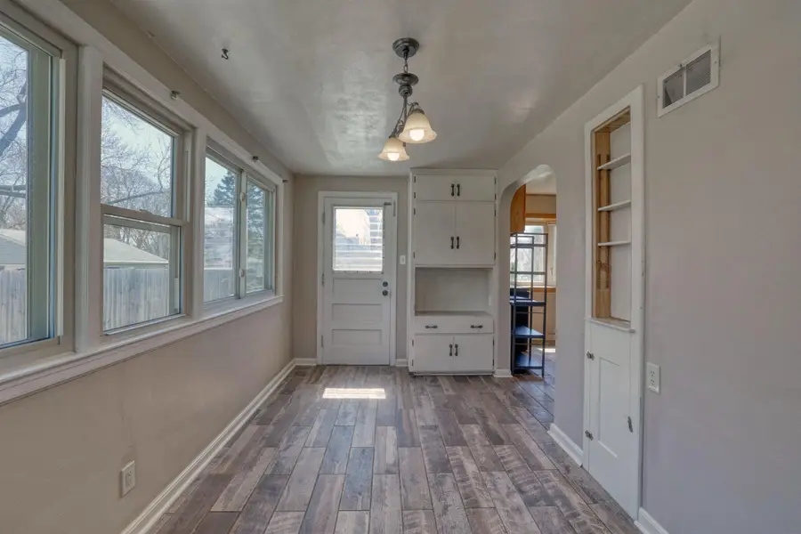 8621 W Montana Ave, West Allis, WI 53227 - #3