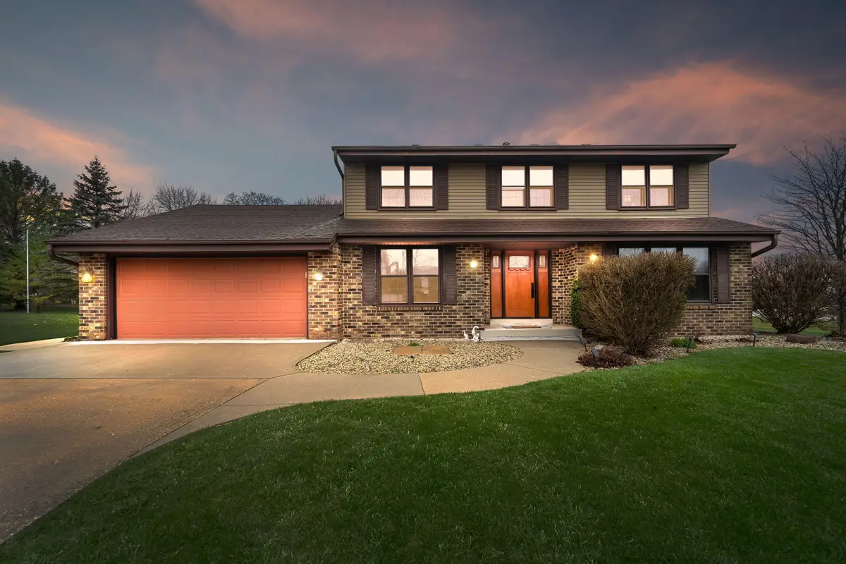 7932 112th Ave, Pleasant Prairie, WI 53158 - #1