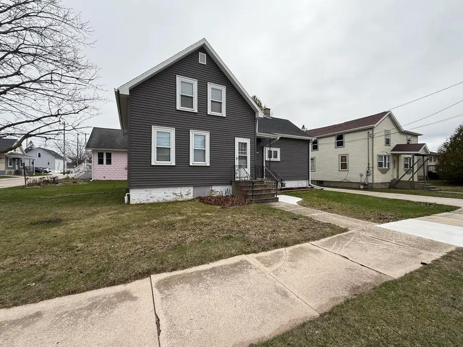 1901 13th St, Two Rivers, WI 54241 - #2