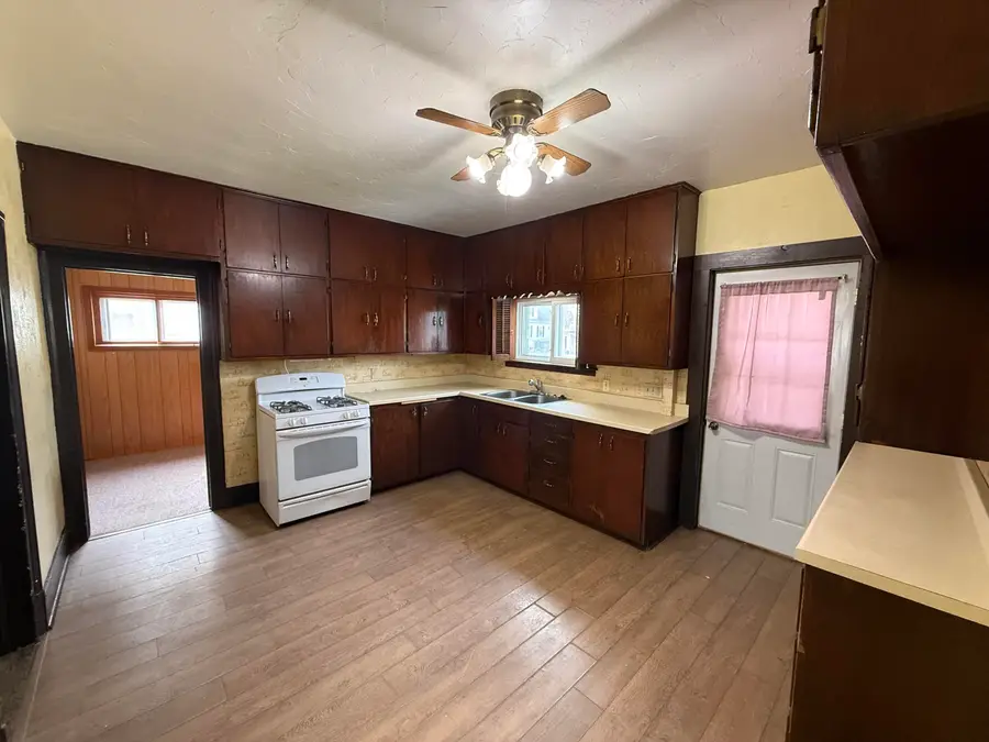 1901 13th St, Two Rivers, WI 54241 - #3