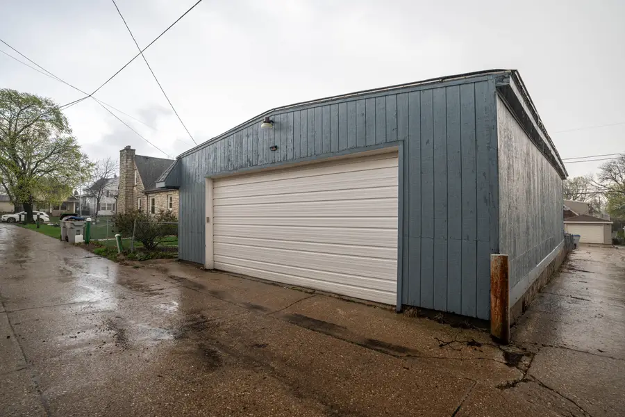 3122 S 46th St, Milwaukee, WI 53219 - #2