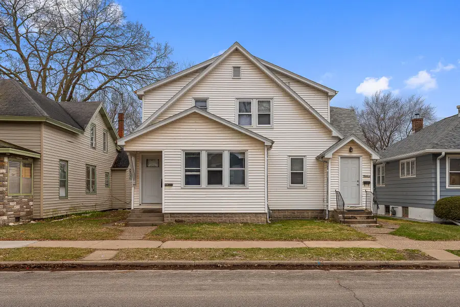 1012 7th St S, La Crosse, WI 54601 - #3