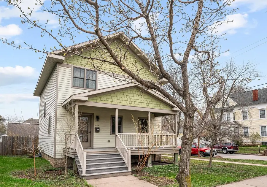 622 Johnson St, La Crosse, WI 54601 - #2