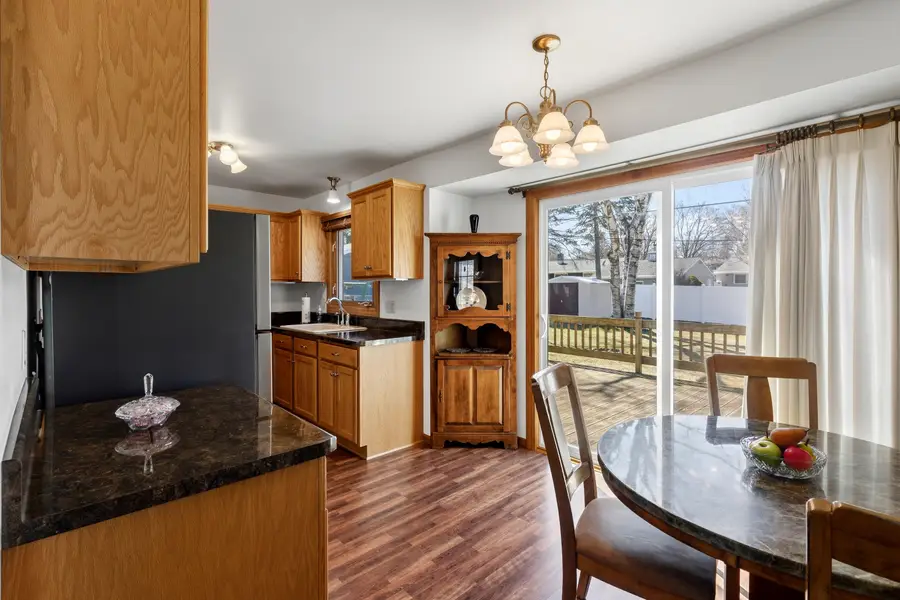 910 Lawton Ter, Manitowoc, WI 54220 - #3