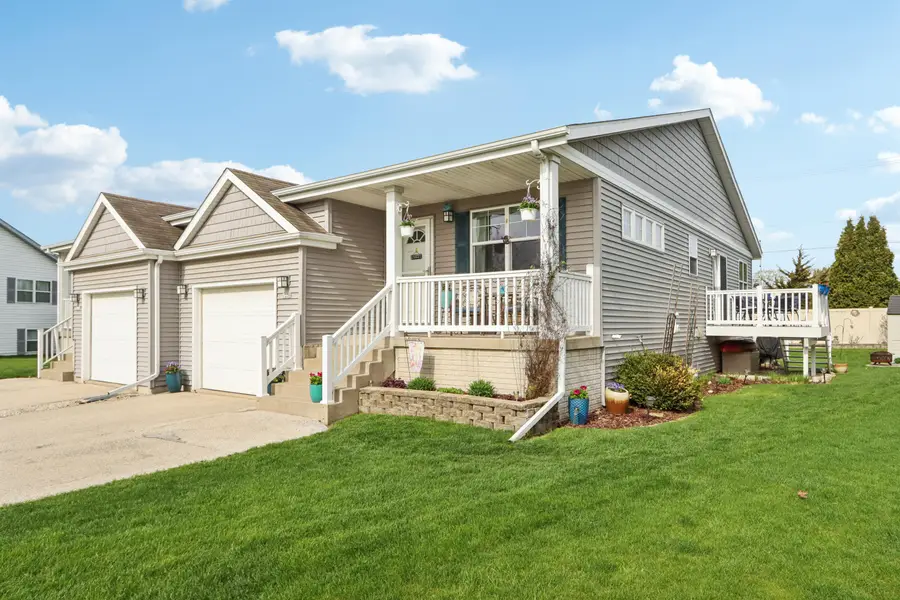 1238 Lombardi Way, Waukesha, WI 53186 - #3