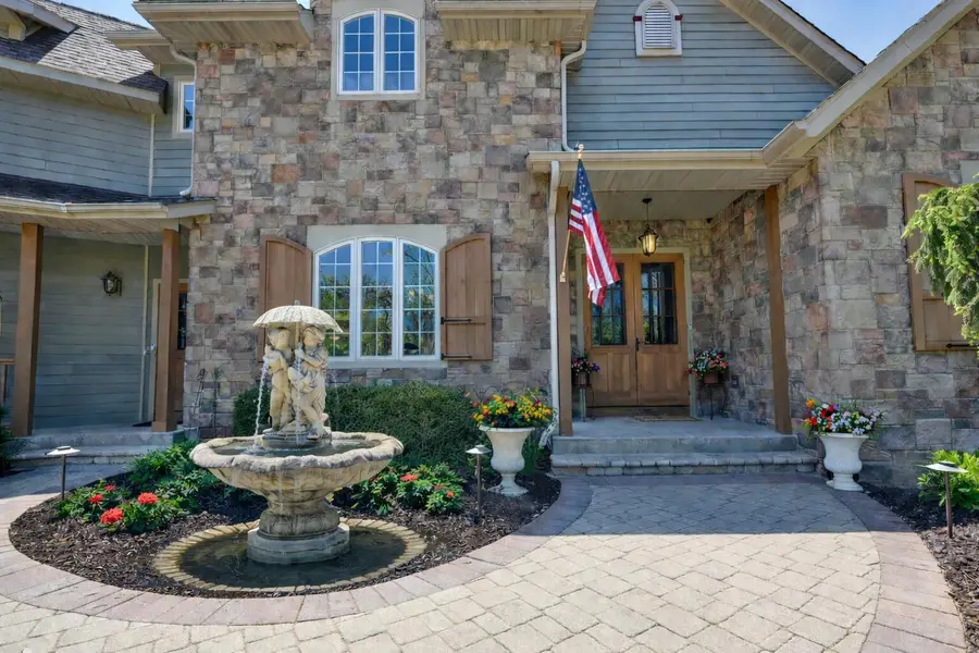 N4161 Kenney Ln, Darien, WI 53115 - #2