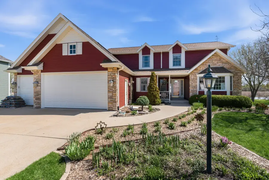 861 Summer Creek Rd, Oconomowoc, WI 53066 - #3