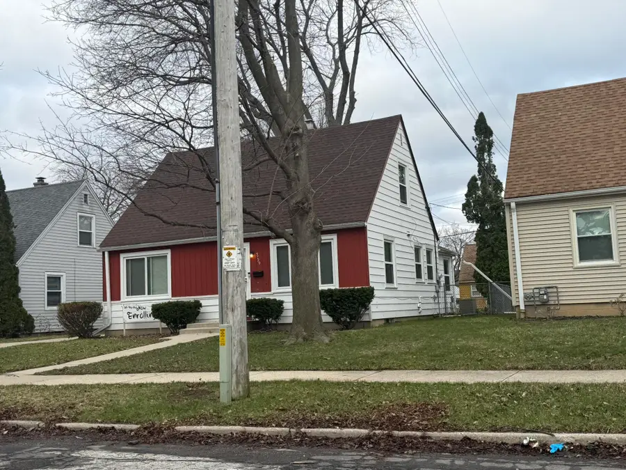5729 N 56th St, Milwaukee, WI 53218 - #3