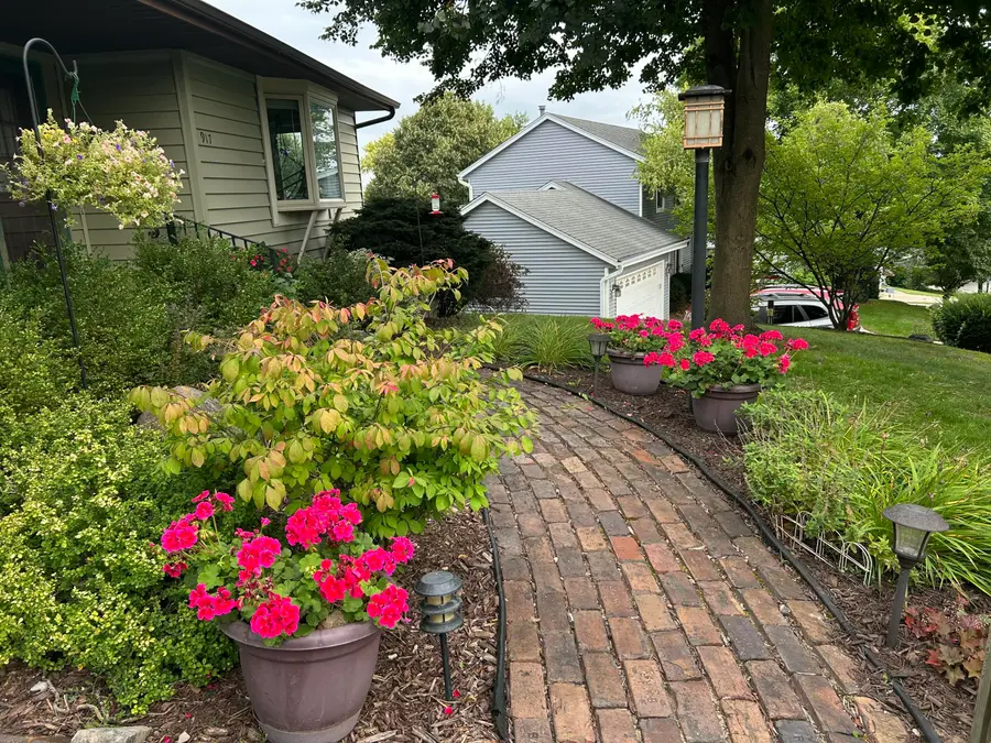 917 Howard St, Waukesha, WI 53188 - #2