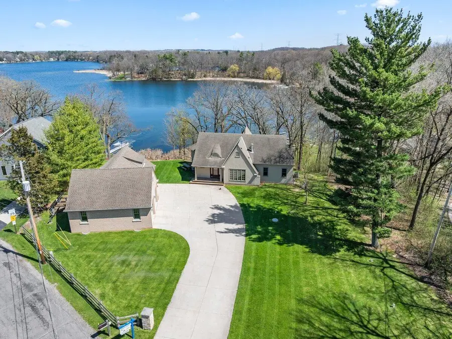 W289N7940 Park Dr, Merton, WI 53029 - #2