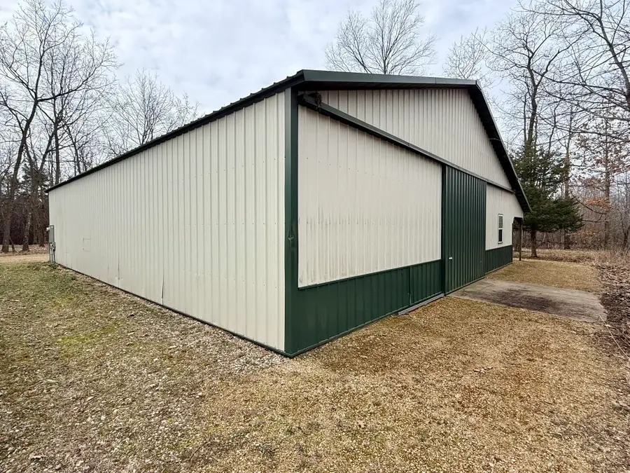 N2904 Smokey Hollow Rd, Arlington, WI 53955 - #3