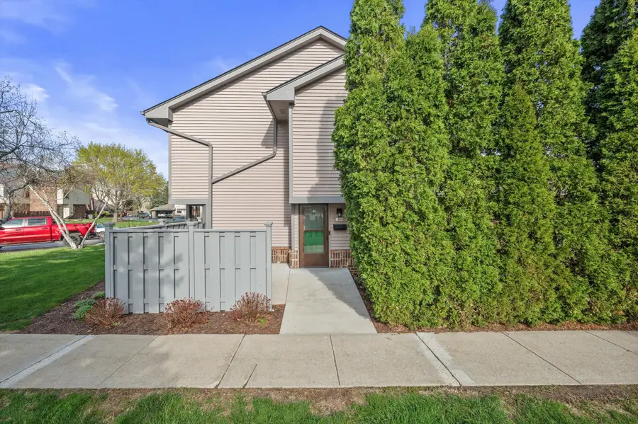 1460 28th Ct, Kenosha, WI 53140 - #3