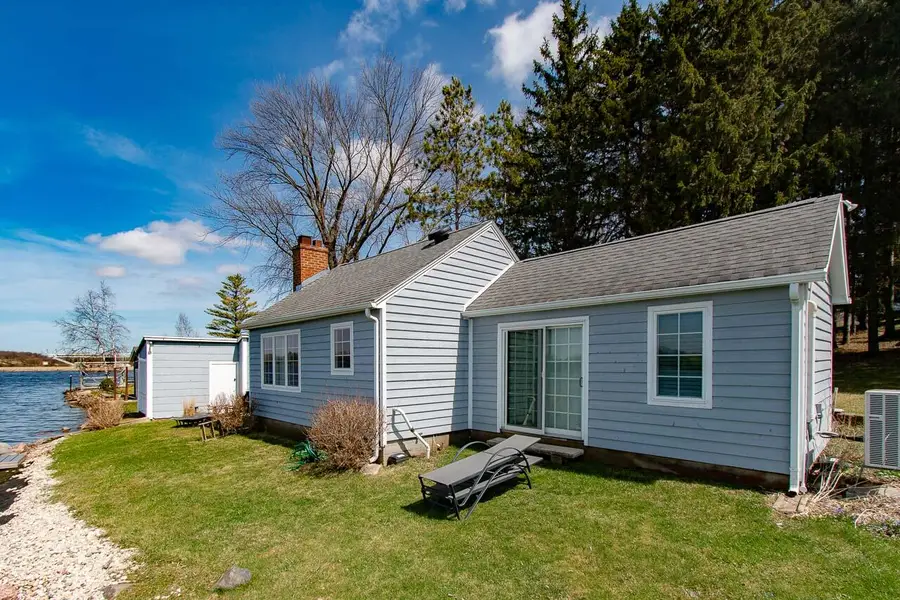 N5071 Lake Dr, Hubbard, WI 53034 - #2