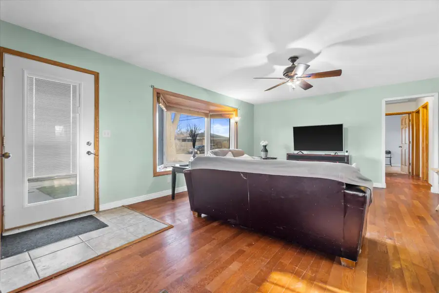 3716 Marquette St, Racine, WI 53402 - #3