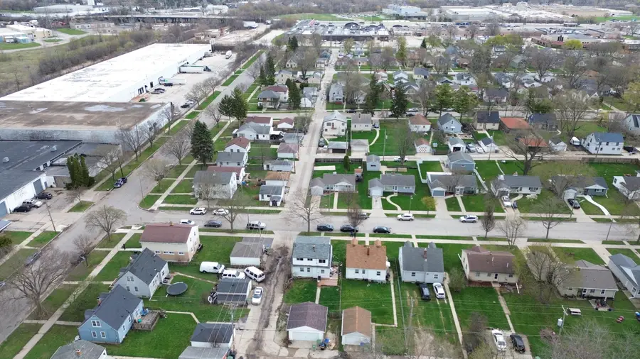 6181 N 38th St, Milwaukee, WI 53209 - #2