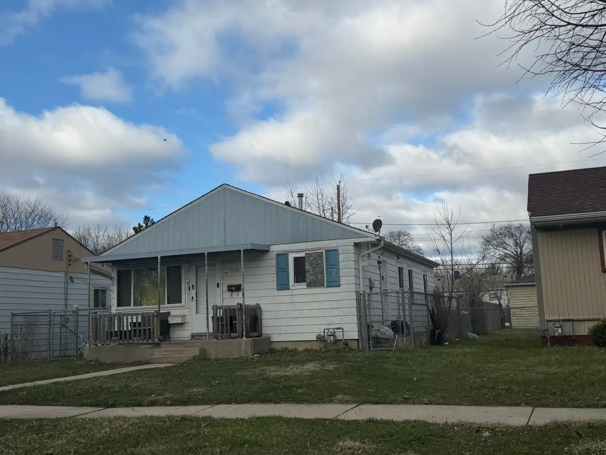 4953 N 52nd St, Milwaukee, WI 53218 - #1