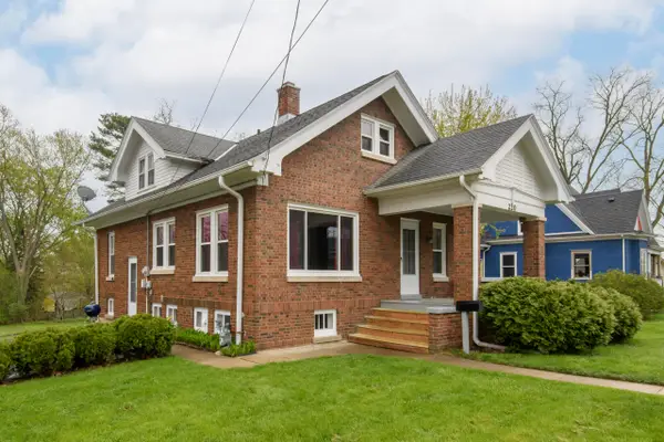 220 Fox St, Mukwonago, WI 53149