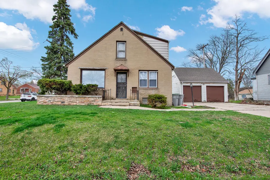 4235 W Fairmount Ave, Milwaukee, WI 53209 - #2