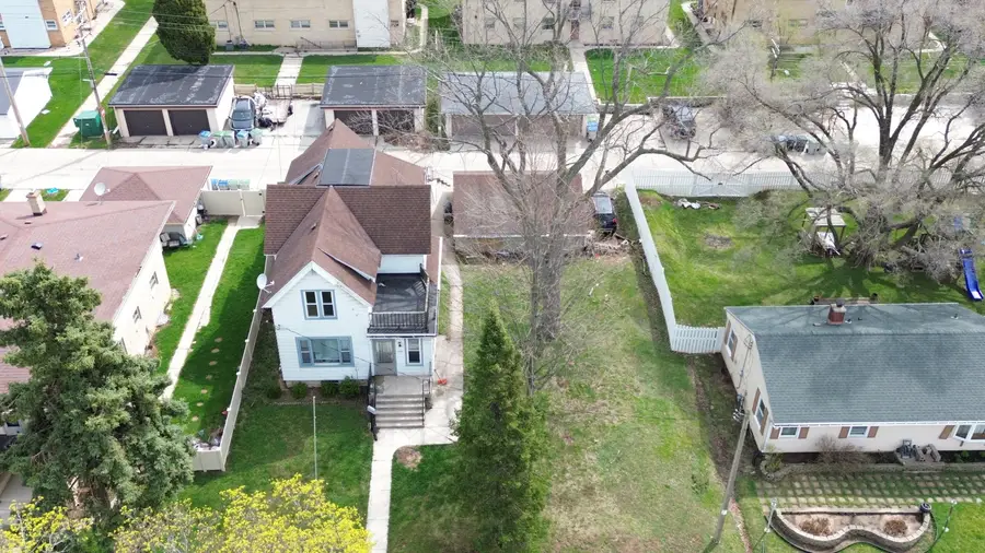 4168 N 92nd St, Milwaukee, WI 53222 - #2