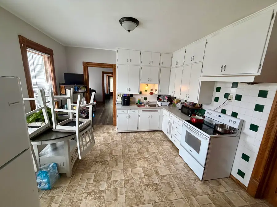 4168 N 92nd St, Milwaukee, WI 53222 - #3