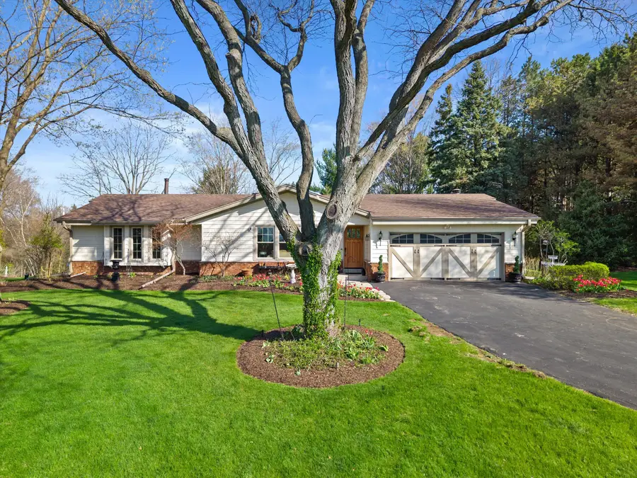 W246S6855 Maple Hill Dr, Vernon, WI 53189 - #3