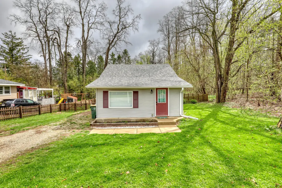 1006 Wilmot Ave, Twin Lakes, WI 53181 - #1