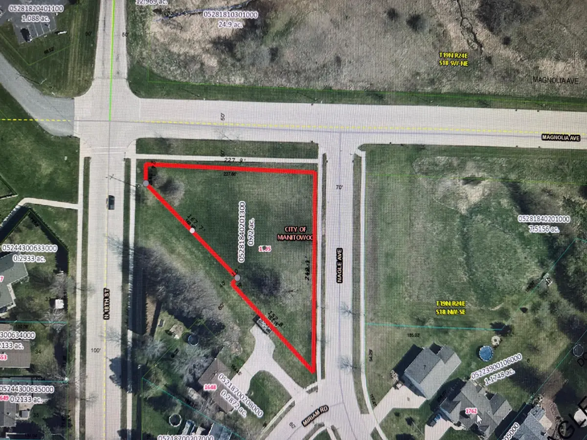 1795 Nagle Ave, Manitowoc, WI 54220 - #1