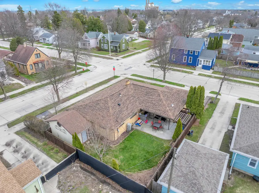 904 Mead Ave, Sheboygan, WI 53081 - #2