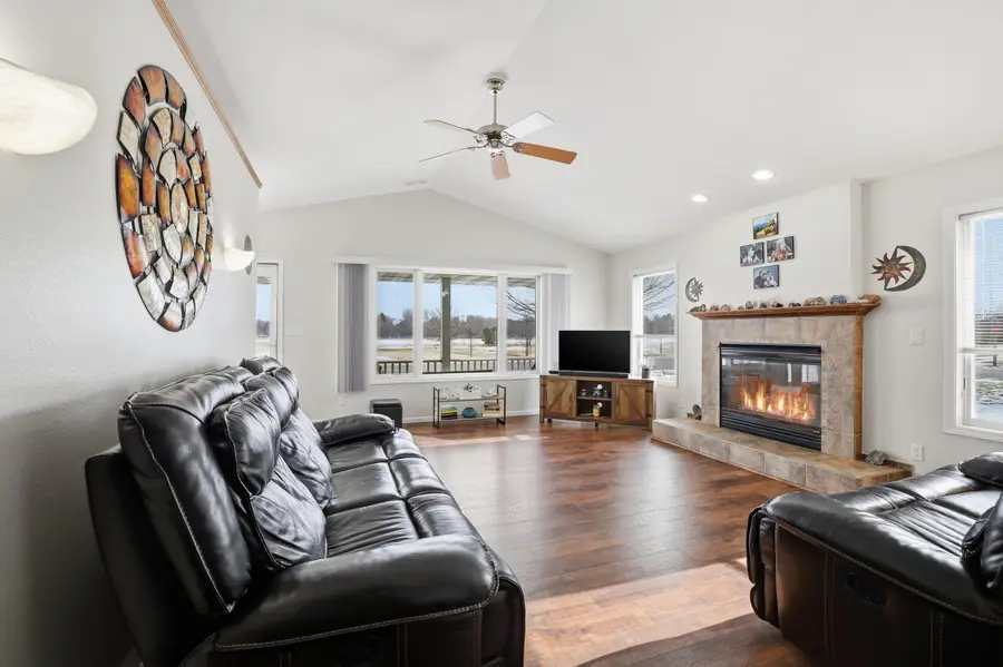 607 S 2nd St, Cedar Grove, WI 53013 - #3