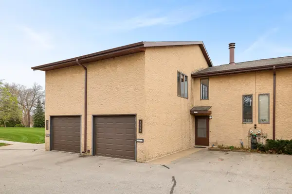 3354 East Ave S, La Crosse, WI 54601