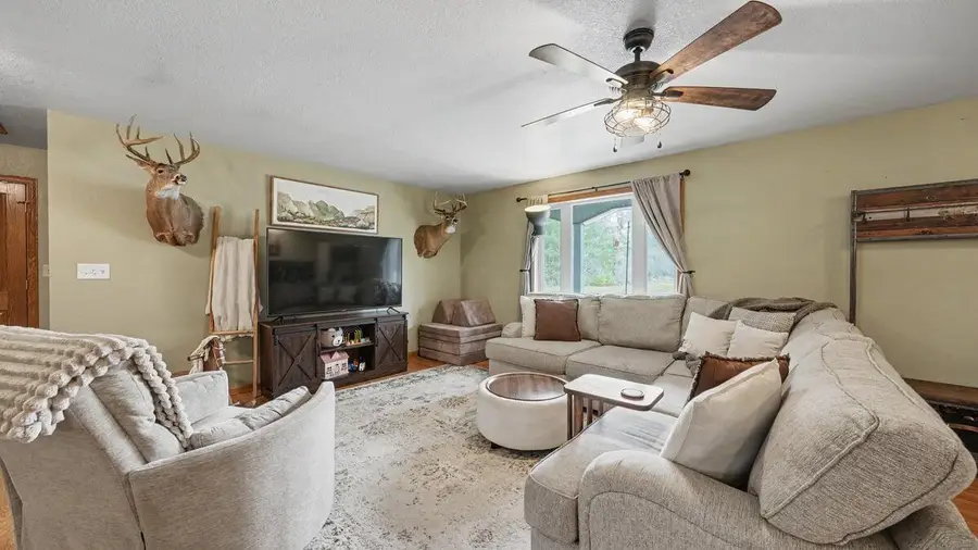 3185 Crescent Rd, Scott, WI 54666 - #2