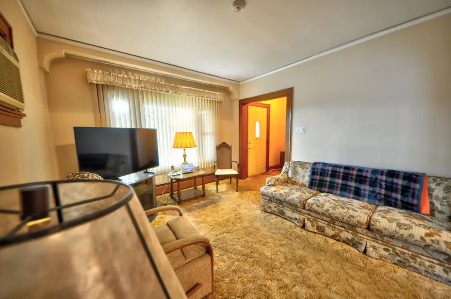 2528 S 20th St, Milwaukee, WI 53215 - #2