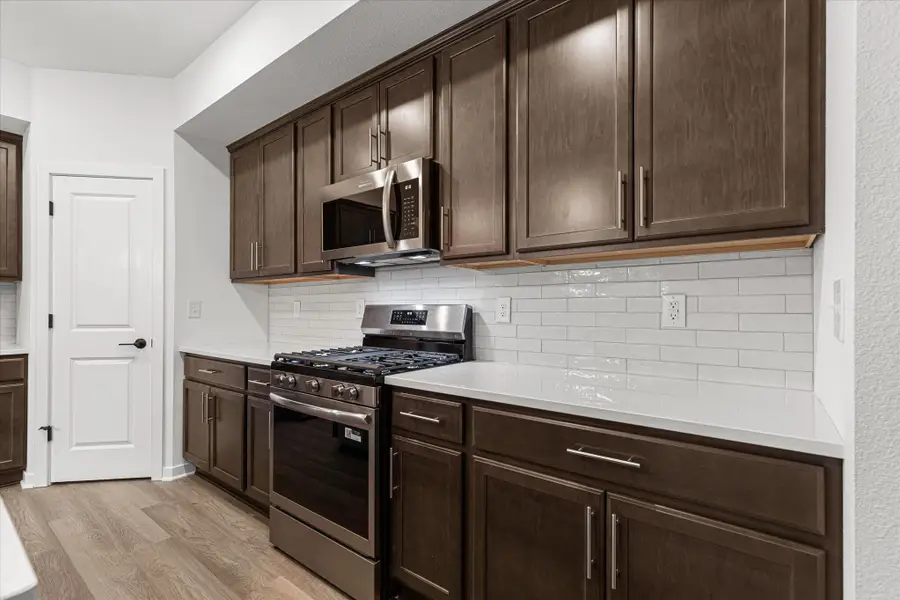 W204N17695 Laurel Pl, Jackson, WI 53037 - #3